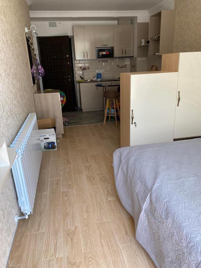 Апартаменты Елена Batumi Zewnętrze zdjęcie