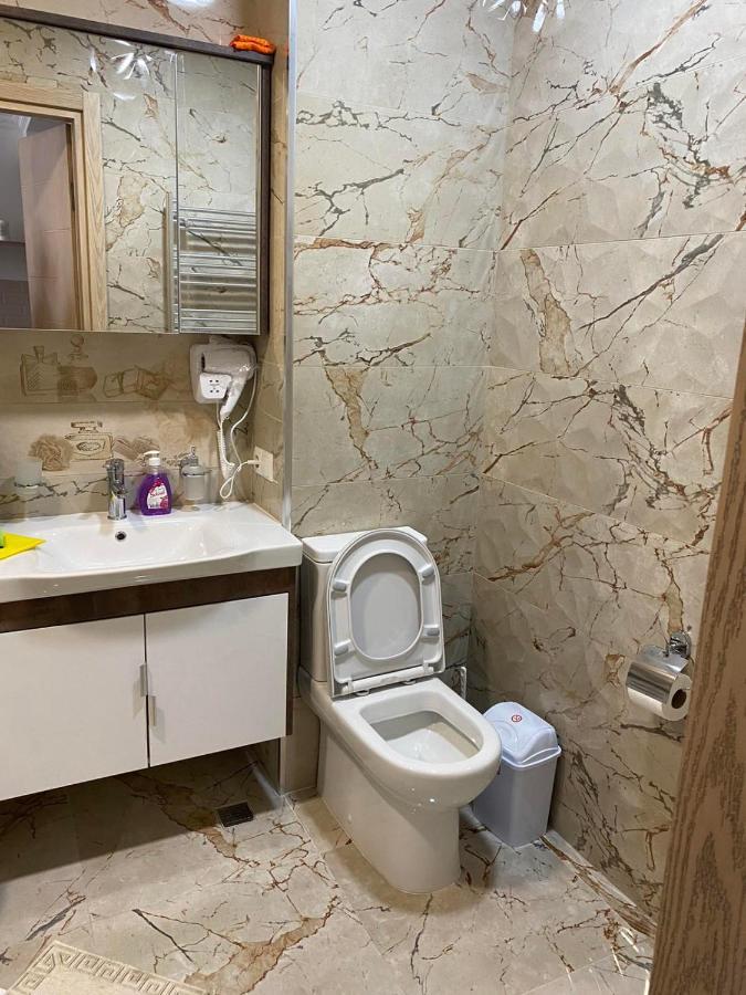 Апартаменты Елена Batumi Zewnętrze zdjęcie